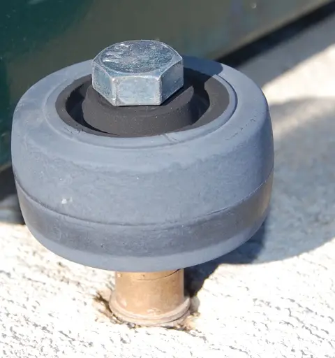 LEE-Stay Roll Door Guide Floor Mounted-5900-093 Zoom.webp