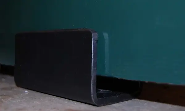 LEE-Floor Mounted Shoe Guide-5900-047-Ab.webp