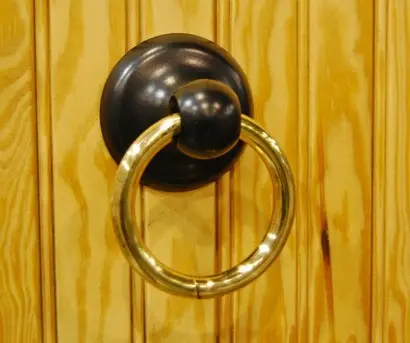 LEE-Deluxe Cross Tie Ring and Base Black-TieRingBlack2WEB.webp